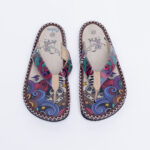 Bunte Damen-Badeschuhe - Ansicht