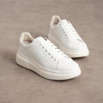 Bequeme weiße Ledersneaker für Damen