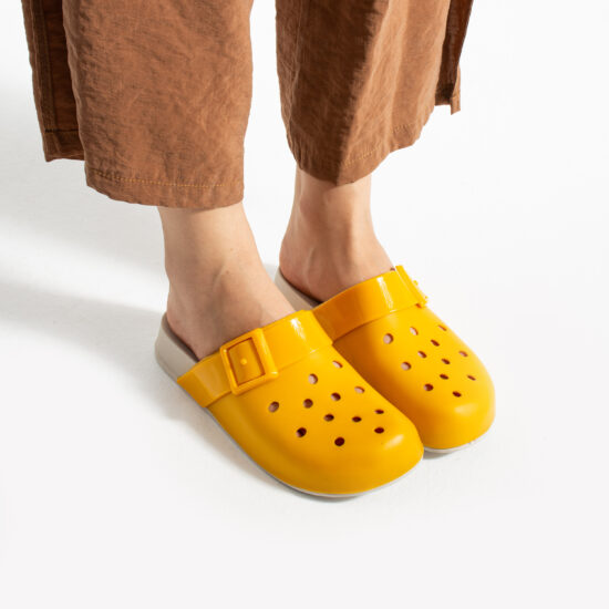 Clog Schuhe Damen mit Löchern aus Gummi orange