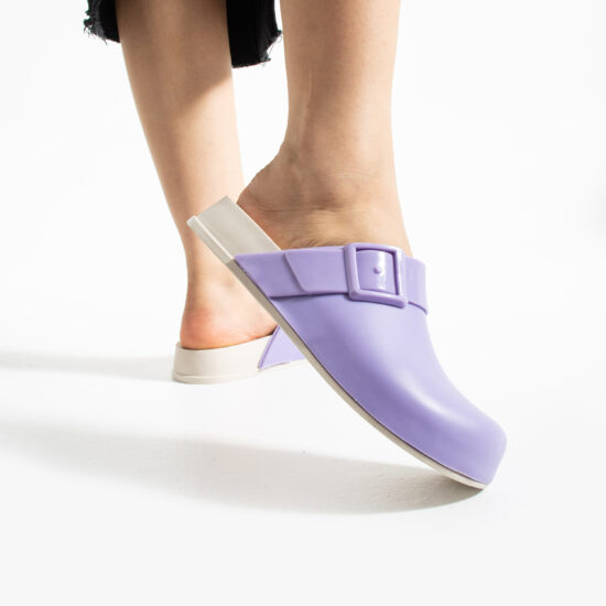 Geschlossene Clog Schuhe Damen aus Gummi lila