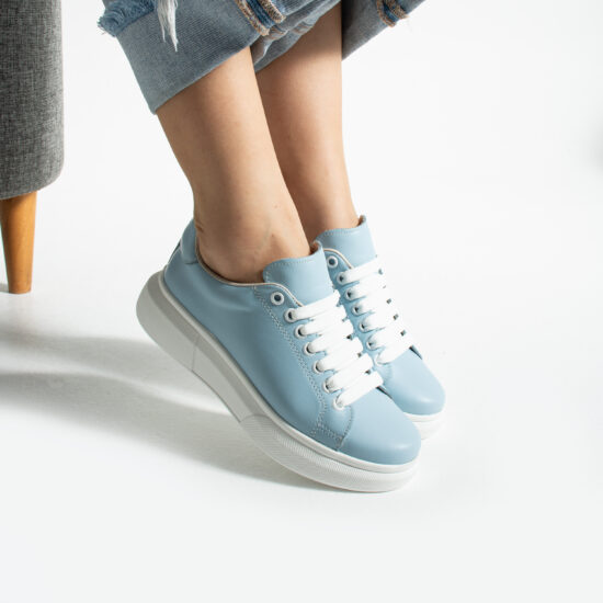 Bequeme blaue Ledersneaker für Damen