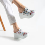 Medizinische Damen-Arbeitsschuhe-Clogs aus Leder mit hohem Plateau