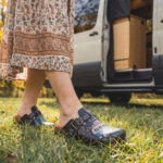 Bunte Damen-Clogs mit Fußbett