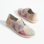 Bequeme Damenschuhe aus Leder mit Memory Foam in buntem Muster - Seitenansicht