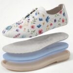 Bequeme Damenschuhe aus Leder mit Memory Foam in Blumenprint - Draufsicht