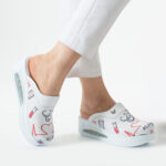 Damen Lederclogs für Pflegeberufe mit Plateausohle – Muster Pulse — 3