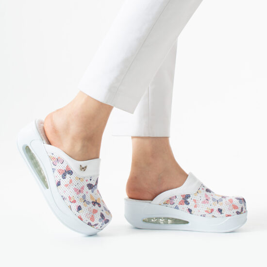 Damen Lederclogs für den Berufsalltag mit Plateausohle – Muster Wings White — 2