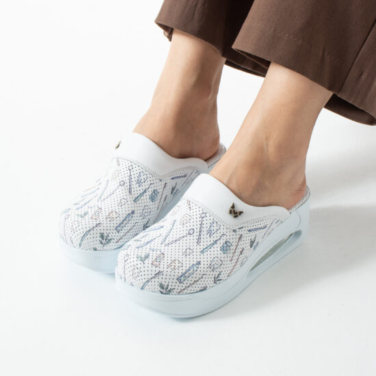 Damen Lederclogs für Pflegeberufe mit Plateausohle – Muster Dentalis Damen-Berufsclogs mit Plateau Praxisschuhe Zahnarzt Damen Lederclogs für Pflegeberufe mit Plateausohle – Muster Dentalis