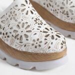 Clogs Schuhe für Damen aus weißem Leder - Draufsicht