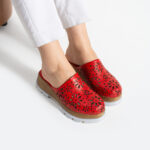 Clogs Schuhe für Damen aus rotem Leder