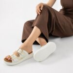 Damen-Lederpantoletten mit Wechselfußbett - Draufsicht