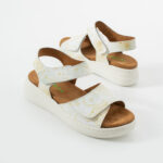 Damen-Sandalen aus Leder mit Wechselfußbett und Klettverschluss - Seitenansicht