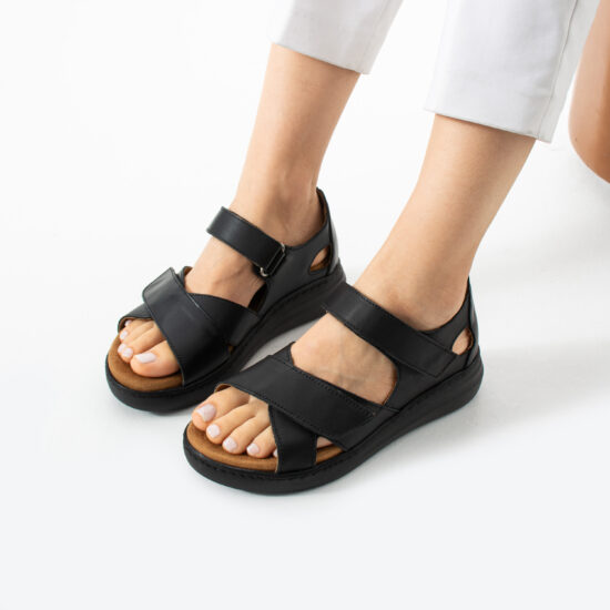 Damen-Sandalen aus Leder mit geschlossener Ferse und Wechselfußbett