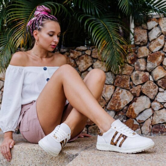 Barfußschuhe für Damen mit breiter Zehenbox - Бял Кафяв