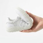 Barfußschuhe für Damen mit breiter Zehenbox - Seitenansicht