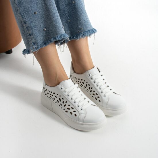 Bequeme weiße Damen-Sneaker aus Echtleder mit Fußbett