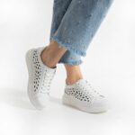 Bequeme weiße Damen-Sneaker aus Echtleder mit Fußbett - Естествена кожа