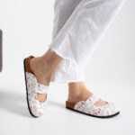 Bunte Damen-Clogs mit Fußbett — 3