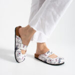 Bunte Damen-Clogs mit Fußbett — 3