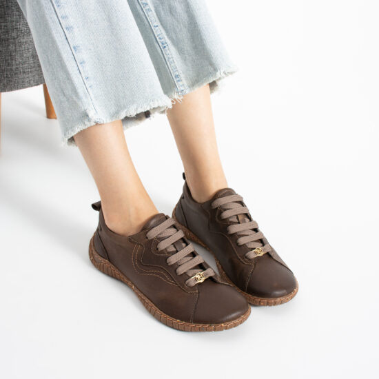 Barfußschuhe für Damen aus echtem Leder mit breiter Zehenbox