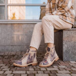 Damen-Schnürboots aus echtem Leder mit buntem Muster - Beige, Mehrfarbig