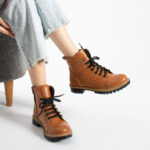 Braune Damen-Schnürboots aus echtem Leder - Leder